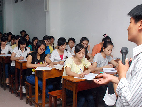 Sinh viên Trường ĐH Sư phạm TP HCM trong giờ học Ảnh: TẤN THẠNH