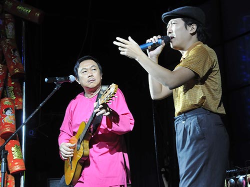 Ngh&ecirc;̣ sĩ Chí Tài và Trường Giang bi&ecirc;̉u di&ecirc;̃n ti&ecirc;̉u ph&acirc;̉m: &Ocirc;ng Tào gặp &ocirc;ng Lao