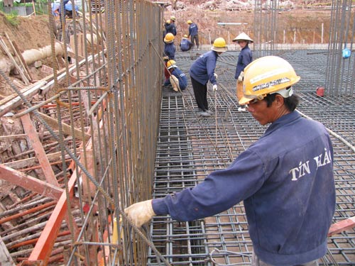 Theo tính toán của công ty tư vấn đầu tư xây dựng, chi phí xây dựng căn hộ tại Việt nam rơi vào khoảng 700 đến 875 USD/m2