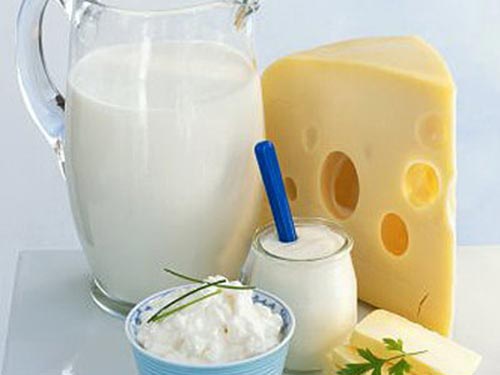 Nhóm nghiên cứu khẳng định không có căn cứ để nói rằng sữa làm tăng nguy cơ ung thư.    Ảnh HEALTH.COM