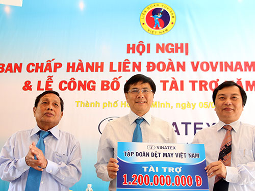 VVF nhận tài trợ 1,2 tỉ đồng từ đại diện Tập đoàn Dệt may Việt Nam