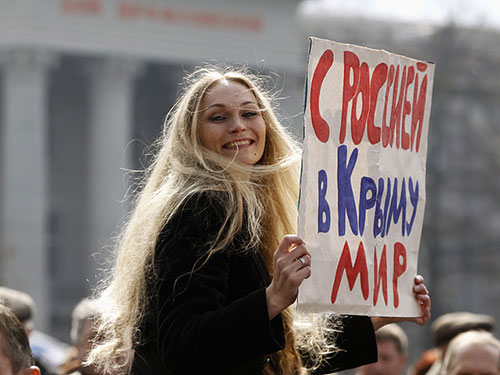 Mỗi khu vực ở Nga trích 0,1% ngân sách địa phương để hỗ trợ tài chính cho Crimea 
Ảnh: REUTERS