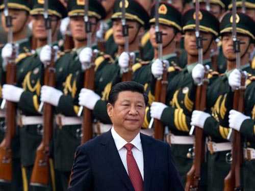Chủ tịch Trung Quốc Tập Cận Bình nhiều lần nhấn mạnh phải phát triển sức mạnh quân sự Ảnh: REUTERS
