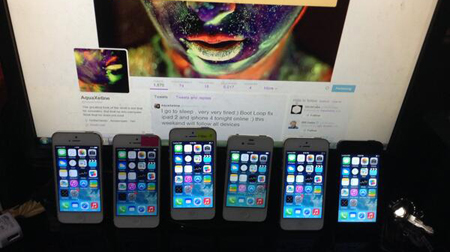 Một thành viên từ Philippines tuyên bố trên Twitter đã bẻ khóa thành công 6 chiếc iPhone trong chiều nay.