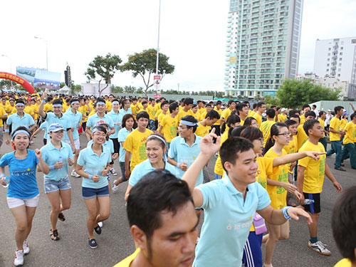 Các vận động viên tham gia cuộc thi Marathon quốc tế Đà Nẵng sáng 31-8