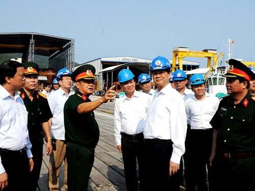 Thủ tướng Nguyễn Tấn Dũng thăm Tổng Công ty Sông Thu