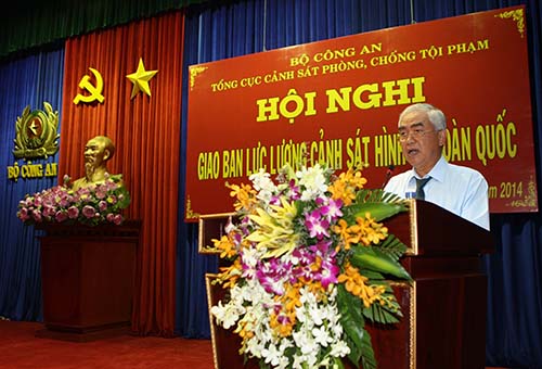 Chủ tịch Lê Hùng Dũng phát biểu tại Hội nghị giao ban