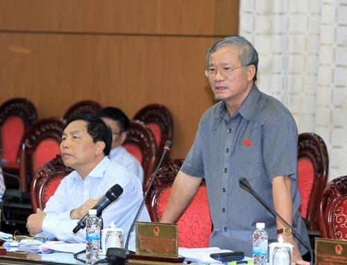 Chủ nhiệm Ủy ban Quốc phòng - An ninh Nguyễn Kim Khoa cho rằng trong tương lai, cùng với nhu cầu bảo vệ đất nước thì cần phải có căn cứ không quân quy mô như sân bay Long Thành Ảnh: TTXVN