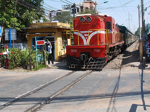 Ngành đường sắt đang đối mặt với tố cáo nhận hối lộ từ một công ty của Nhật   Ảnh: TẤN THẠNH