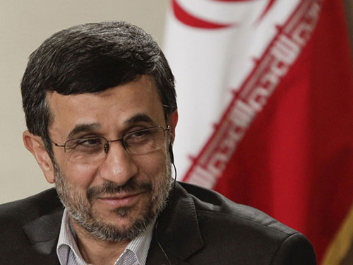 Ông Mahmoud Ahmadinejad từng được gọi là vị tổng thống giản dị nhất thế giới Ảnh: AP