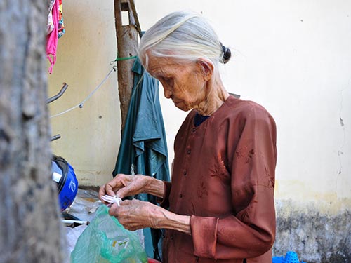 Bà Nguyễn Thị Ngọc: “Khi các con ra trường, chắc chắc gia đình tôi không còn cảnh đón Tết buồn nữa”