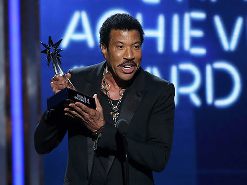 Lionel Richie nhận giải Thành tựu trọn đời BET Awards 2014 Nguồn: Reuters