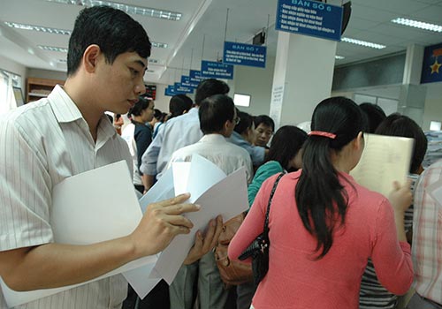 Doanh nghiệp Việt Nam mất 872 giờ/năm để làm thủ tục nộp thuế và bảo hiểm xã hội