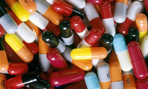 Cần hạn chế việc kê toa kháng sinh không cần thiết Ảnh: MNT