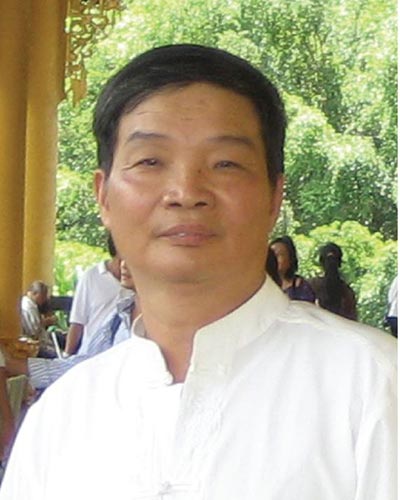 Ông Nguyễn Bá Khoản sẵn lòng chia sẻ thông tin với bạn đọc theo số
0988.520.181 Ông Nguyễn Bá Khoản sẵn lòng chia sẻ thông tin với bạn đọc theo số
0988.520.181