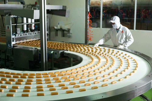 Dây chuyền bánh cake công nghệ châu Âu của Kinh Đô