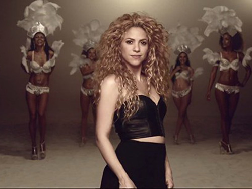 Một cảnh trong video ca nhạc La La La của Shakira