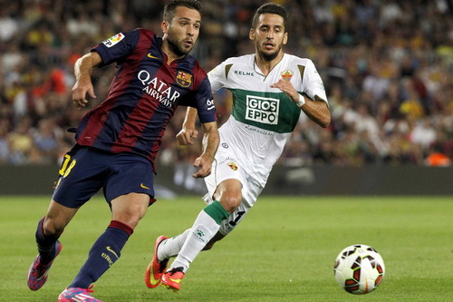 Barcelona sớm tạo được thế trận áp đảo trước Elche