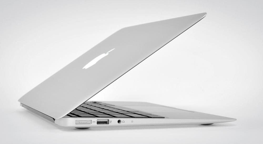 Apple làm mới MacBook Air giá rẻ hơn