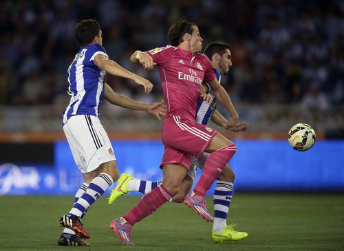 Gareth Bale có pha lập công nâng tỉ số thành 2-0 cho Real Madrid