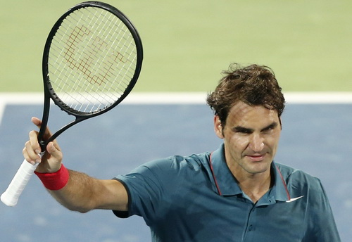Federer chờ gặp Djokovic ở bán kết