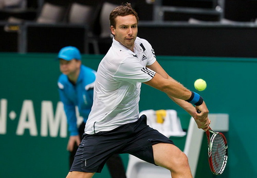 Ernests Gulbis gây cú sốc lớn nhất tại Rotterdam