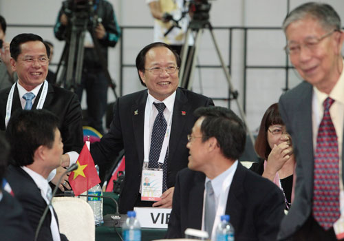 Bộ trưởng Bộ VH-TT-DL Hoàng Tuấn Anh tại lễ đón nhận quyền đăng cai Asian Games năm 2012