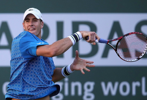 John Isner vào bán kết giải đấu trên sân nhà