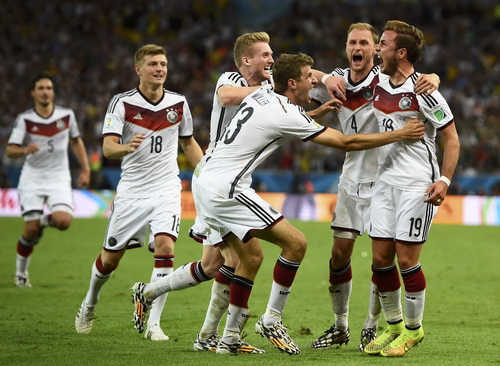 Mario Goetze (19) ghi bàn duy nhất ở trận chung kết, đưa tuyển Đức đến ngôi vô địch World Cup 2014