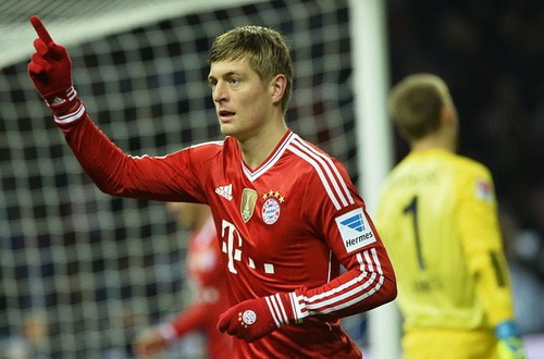 Toni Kroos sẽ là nhà tổ chức mới cho tuyến tiền vệ M.U