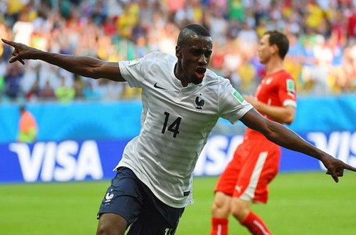 Phấn khích Matuidi