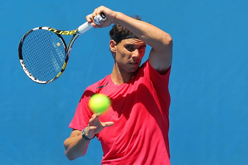 Nadal hướng tới danh hiệu Grand Slam đầu tiên của mùa giải
