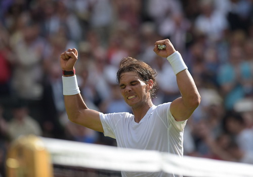 Nadal chật vật vượt qua trận đầu tiên ở Wimbledon