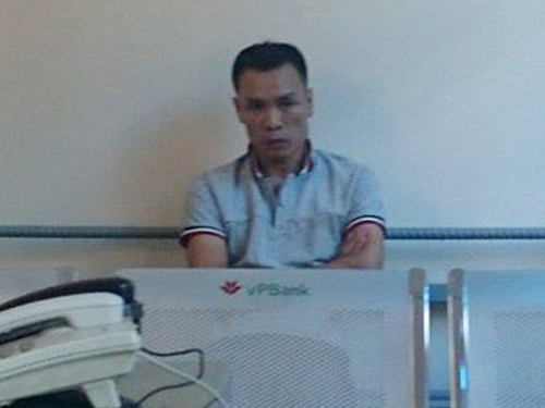 Nguyễn Phúc Thịnh bị tạm giữ tại Công an Phường Hàng Bải để điều tra về hành vi Chống người thi hành công vụ - Ảnh: CTV
