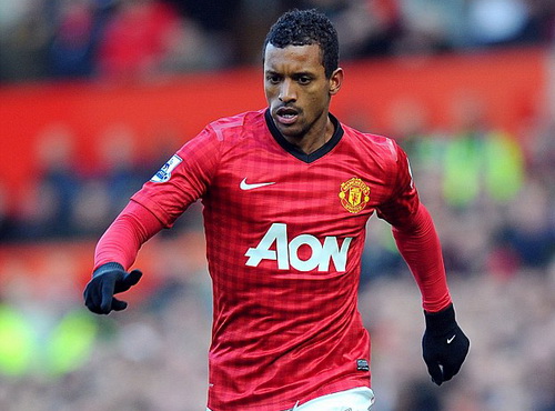 Nani phải rời sân Old Trafford sau 7 mùa gắn bó