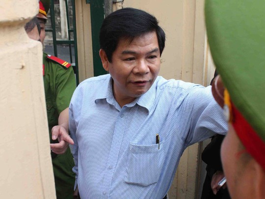 Phạm Trung Cang nằm trong 4 bị cáo vừa bị bắt tạm giam
