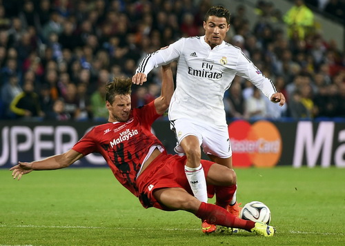 Sevilla sớm phải chịu đựng các đợt tấn công vũ bão của Real Madrid