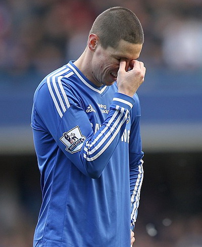 Torres cũng là vu đầu tư thất bại của Chelsea, theo Mourinho