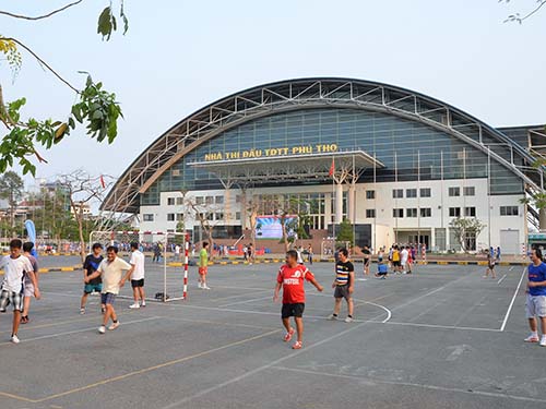 Những công trình thể thao phục vụ SEA Games 22 đến nay vẫn chưa được các địa phương tại Việt Nam sử dụng hết công năng. Trong ảnh: Nhà Thi đấu Phú Thọ (TP HCM)Ảnh: Tấn Thạnh