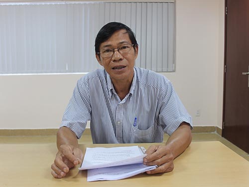 Ông Đỗ Đình Trí, đại diện theo ủy quyền của ông Đỗ Thành Danh, trình bày vụ việc với Báo Người Lao Động
