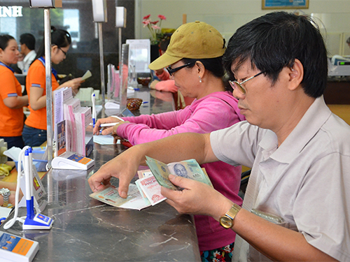 Nhiều ngân hàng đang tung ra thị trường chương trình cho vay mua nhà với lãi suất rất thấpẢnh: TẤN THẠNH