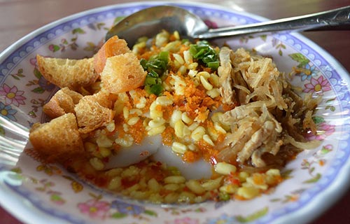 Đĩa bánh bèo mặn ở quán Bà Ba