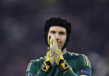 Thời hoàng kim của Cech ở Chelsea đã hết