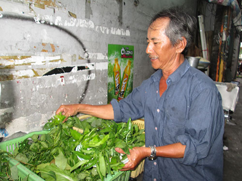 “Bánh xèo rau rừng” - món ăn đang được nhiều người ưa chuộng