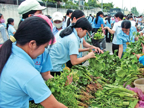 Công nhân rất mong chờ được tăng lương