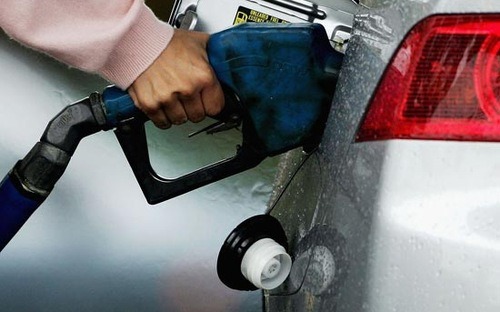 Giá bán xăng dầu sẽ được thực hiện theo cơ chế thị trường