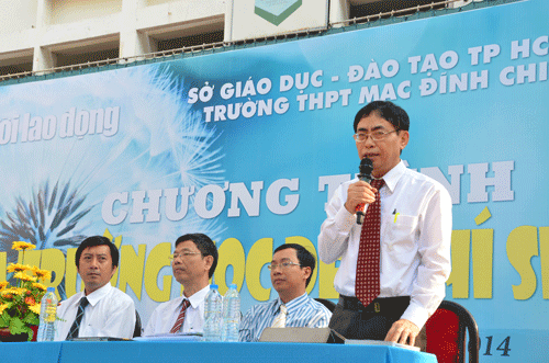 Thầy Nguyễn Hội Nghĩa - Phó Giám đốc ĐHQG TP HCM