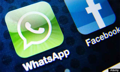 Đầu năm 2014, Whatsapp về cùng một nhà với Facebook.