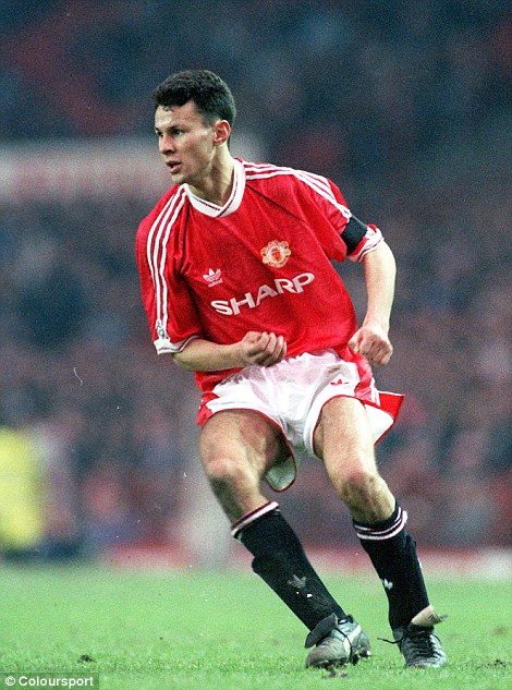 Giggs năm 17 tuổi