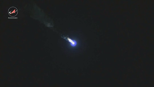 Tên lửa Proton-M mang theo vệ tinh Express-AM4R rơi sau 9 phút phóng lên. Ảnh: RT